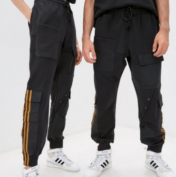 Ivy Park X Adidas Cargo Sweatpants (Gender Neutral) - Picture 3 of 7